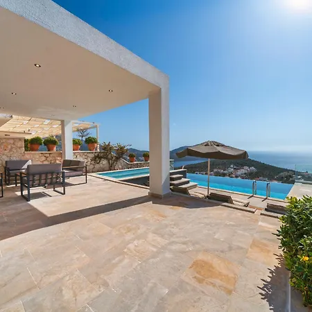 Eco Safran Hill 4*