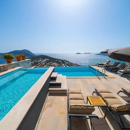 Eco Safran Hill Hotell 4*